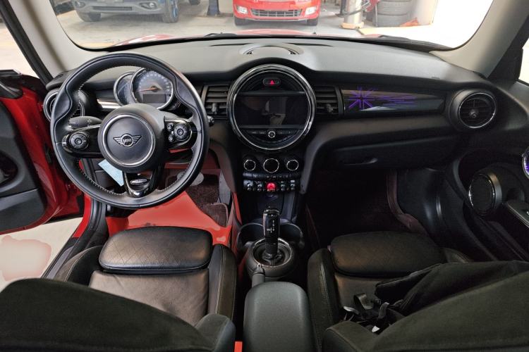 Used MINI 2019 1.5T COOPER Artist