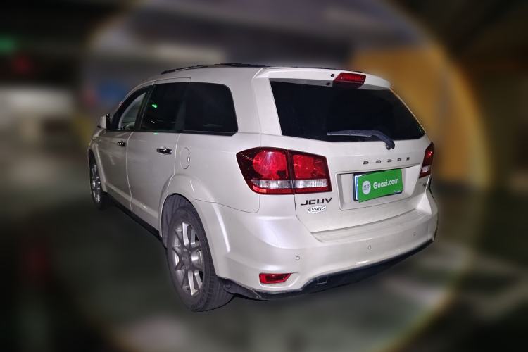 Used Dodge Journey 2013 2.4L Two-Wheel Drive Luxury Version