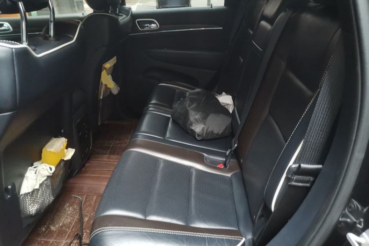 Used Jeep Grand Cherokee 2015 3.6L Luxury Navigation Edition