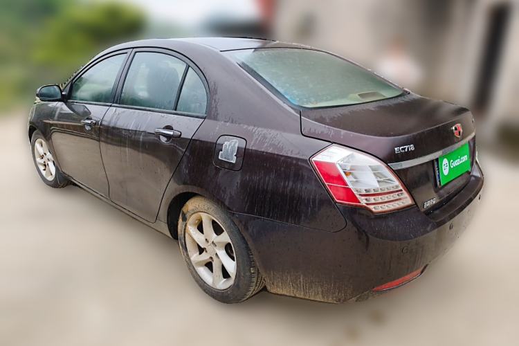 Used Geely Auto Classic Emgrand 2010 Sedan 1.8L Manual Luxury Model
