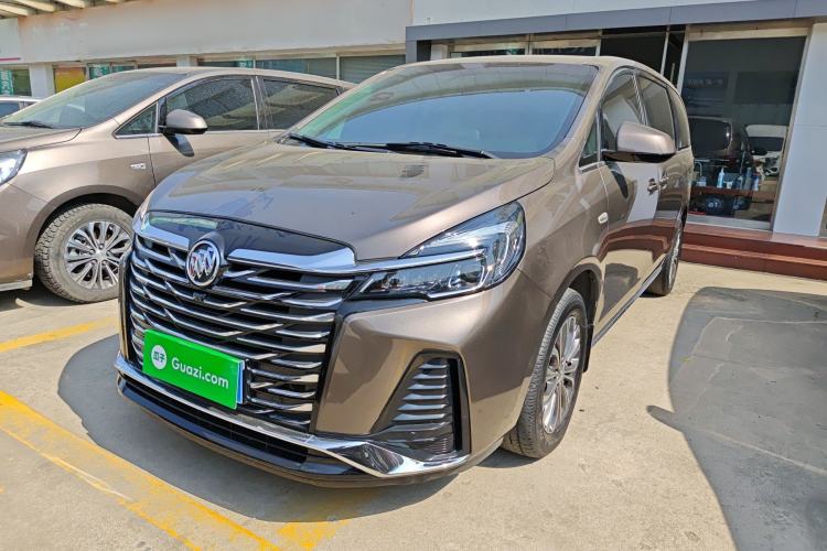 Used Buick GL8 2023 Land Executive Class Comfort Model