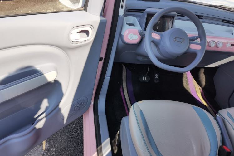 Used Bestune Pony 2024 170km Vitality Horse Driver Seat