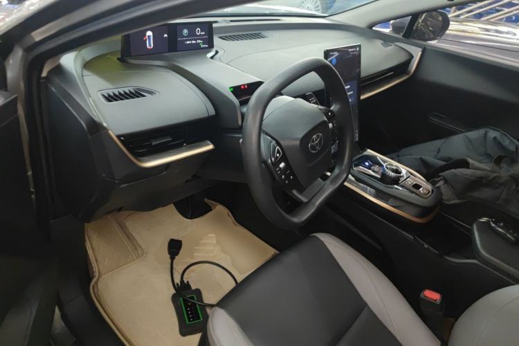 Used Toyota bZ3 2023 616 km Long-Range PRO
