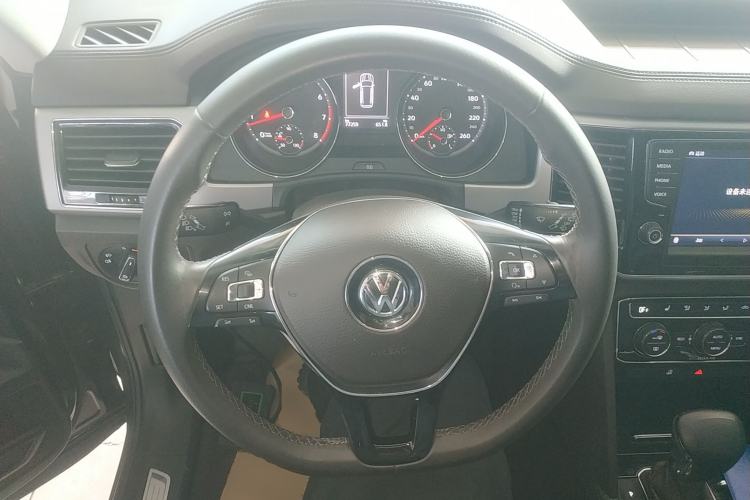 Used Volkswagen Teramont 2017 380TSI Four-Wheel Drive Luxury Edition
