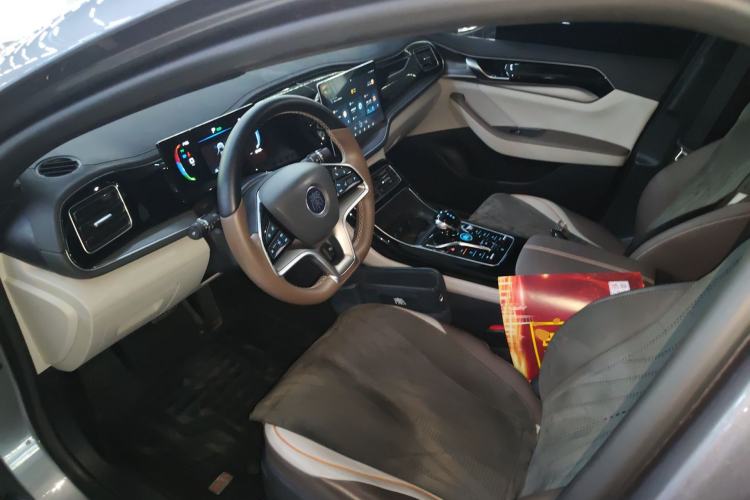 Used BYD Qin PLUS 2023 Champion Edition EV 420KM Superior Model
