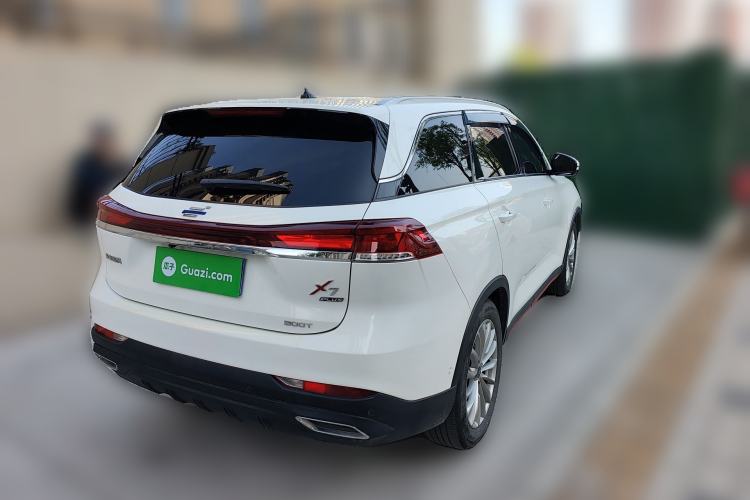 Used CHANGAN OSHAN X7 PLUS 2022 1.5T Blue Whale Edition Automatic Geeker Navigation Model Rear Right 45 Deg