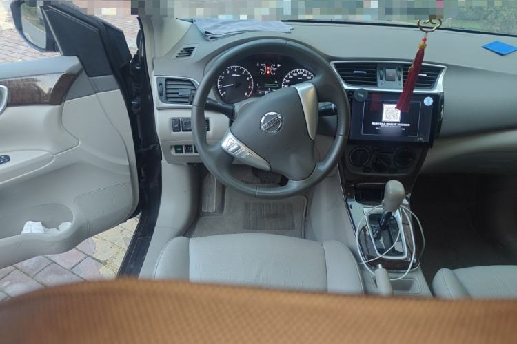 Used Nissan Sylphy 2012 1.6 XL CVT Luxury Edition Steering Wheel
