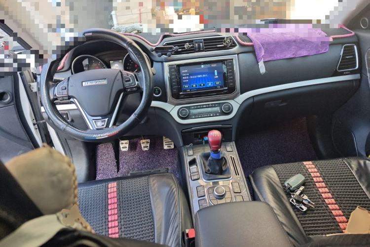 Used Haval H6 Coupe 2015 Blue Label 2.0T Manual Two-Wheel-Drive Elite Model
