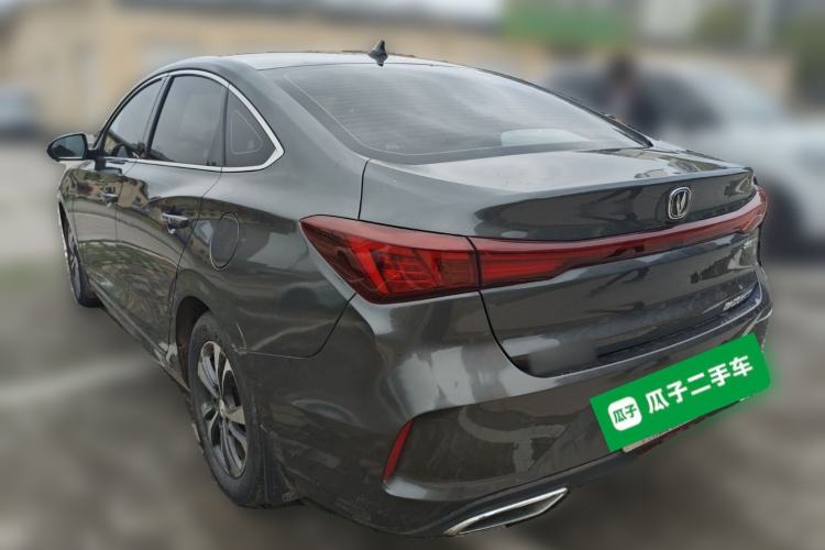 Used CHANGAN Eado 2023 Changan Edition PLUS Blue Whale NE 1.4T GDI DCT Prestige Version
