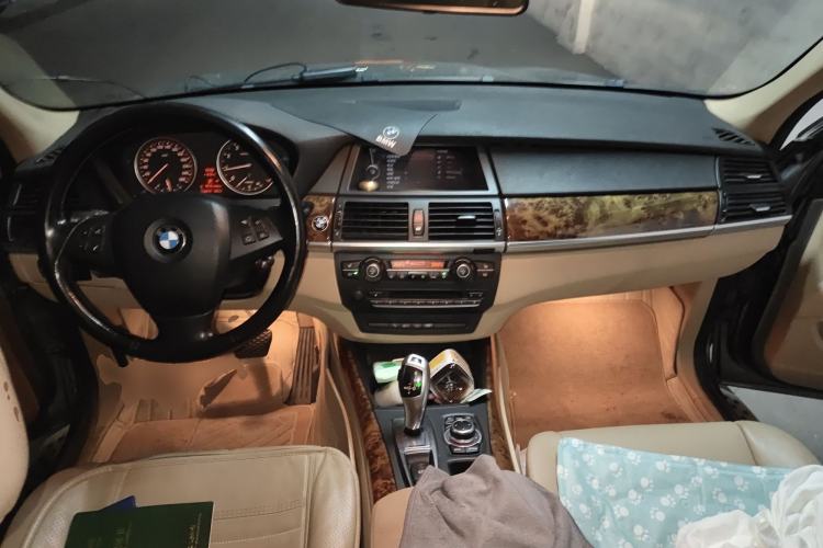 Used BMW X5 2011 xDrive35i Leading Model