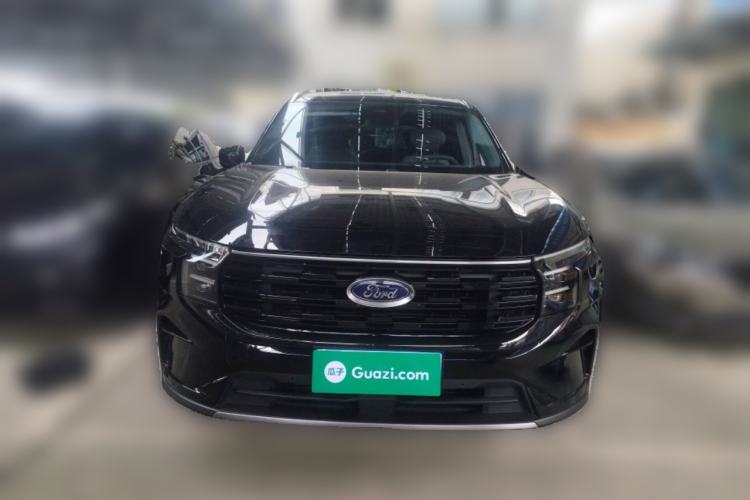 Used Ford Edge 2023 Ford Explorer L 2.0T EcoBoost Two-Wheel Drive 7-Seater Luxury Model Front