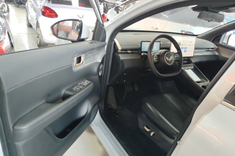 Used Wuling Xingguang S 2024 130 km Flagship Version
