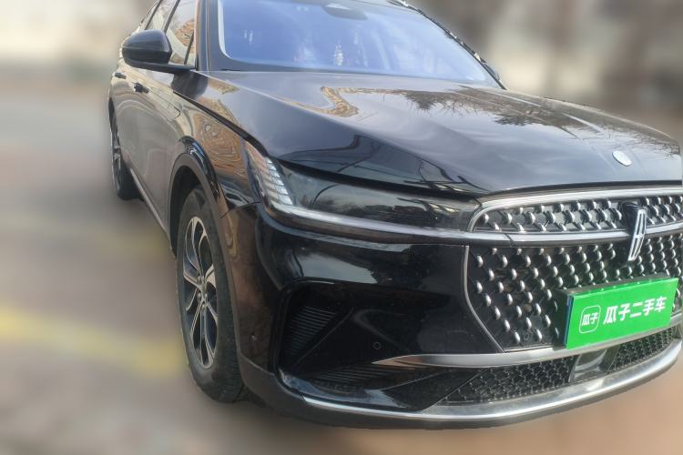 Used Lincoln Nautilus 2023 2.0T All-Wheel-Drive Luxury Edition Front Right 45 Deg