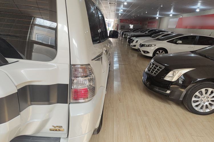 Used Mitsubishi Pajero 2020 3.0L Automatic Luxury Edition
