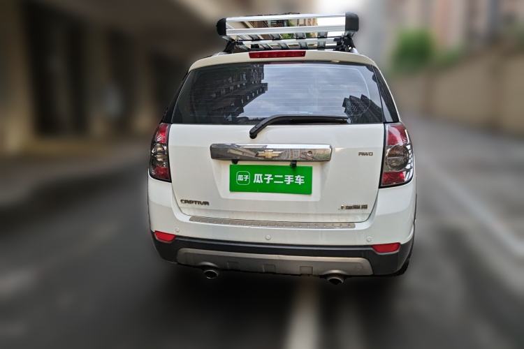 Used Chevrolet Captiva 2014 2.4L 4x4 Flagship Edition 7 Seats Rear