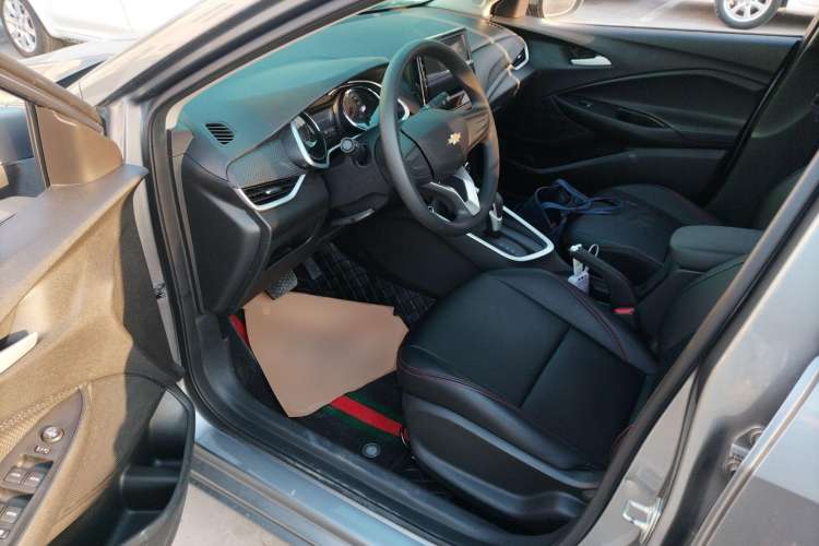 Used Chevrolet Cavalier 2022 325T Automatic Enjoyment Edition