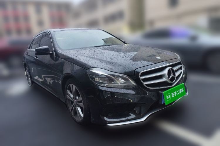 Used Mercedes-Benz E-Class 2015 E 260 L Sport Edition Front Right 45 Deg