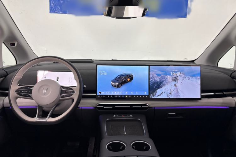 Used VOYAH Dream 2025 PHEV Four-Wheel Drive Prestige Kunpeng Edition