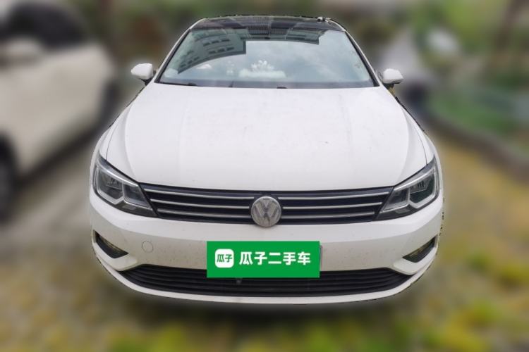 Used Volkswagen Lamando 2017 230TSI DSG Fashion Edition Front