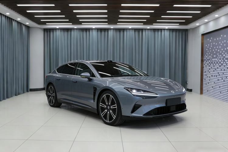 Used Nio ET9 2025 100 kWh