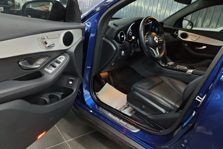 Used Mercedes-Benz GLC Coupe 2021 GLC 260 4MATIC Coupe SUV
