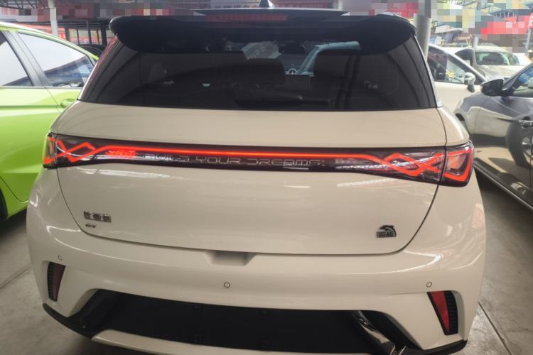 Used BYD Dolphin 2023 420 km Fashion Edition
