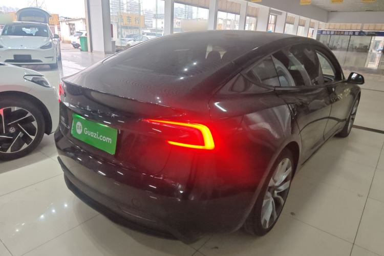 Used Tesla Model 3 2023 Long-Range All-Wheel-Drive Version