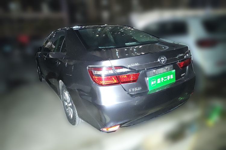 Used Toyota Camry 2015 2.0G Premier Edition
