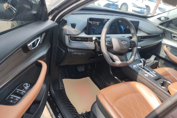 Used Chery Tiggo 8 PLUS 2022 290TGDI DCT Luxury Edition