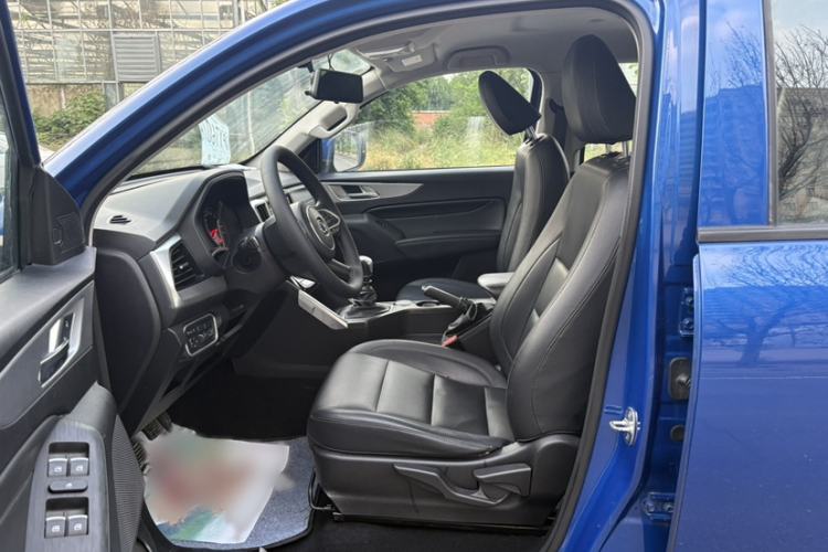 Used Great Wall Poer 2021 2.0T Commercial Version Manual Transmission Gasoline Two-Wheel Drive Elite Trim with Long Bed – GW4C20B Left Front Seat