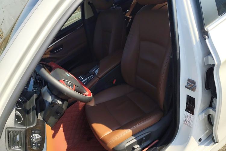 Used BMW 5 Series 2014 525Li Leading Model
