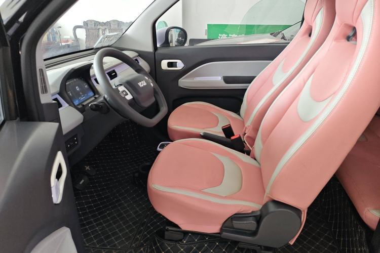 Used Chery New Energy QQ Ice Cream 2022 170km Sundae Phosphate Lithium-Ion