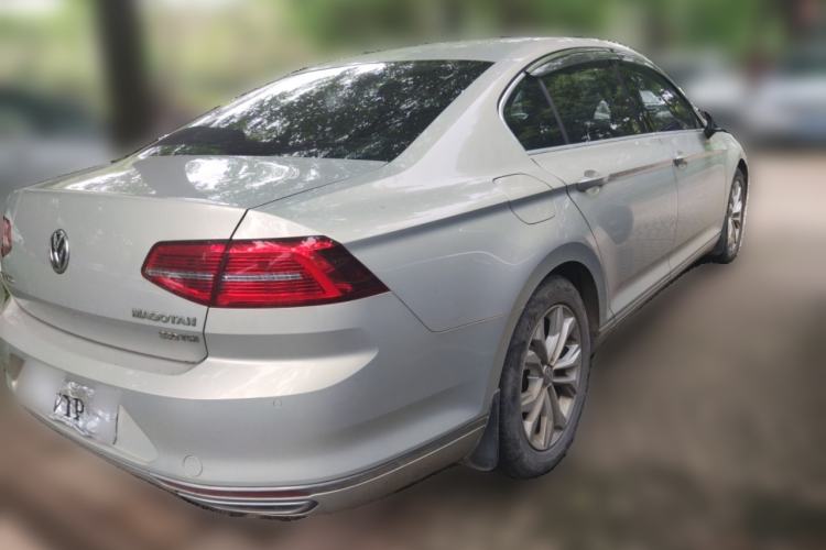 Used Volkswagen Magotan 2017 330TSI DSG Luxury Model