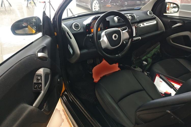 Used smart fortwo 2012 1.0 MHD Hardtop Passion Edition
