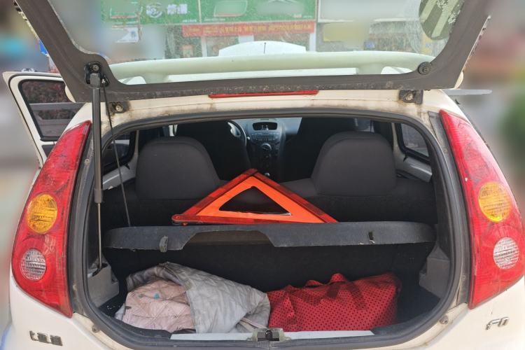 Used BYD F0 2010 Shangkui Patriotic Edition 1.0L XuanKu Model
