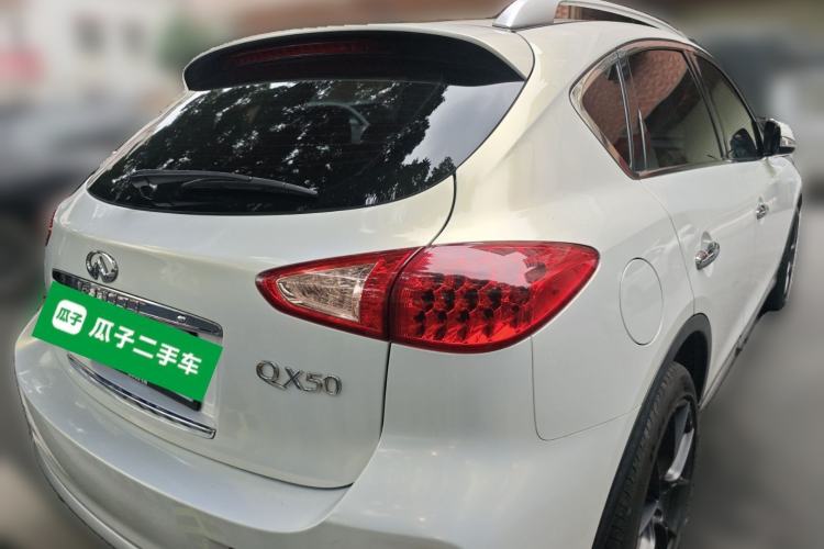 Used Infiniti QX50 2015 2.5L Enjoyment Edition