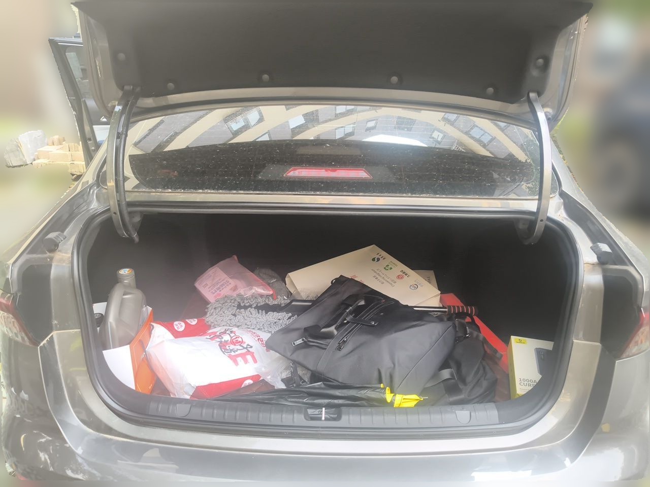 Geely Auto Emgrand 2022 4th Generation 1.5L CVT Flagship Model — снимка 19
