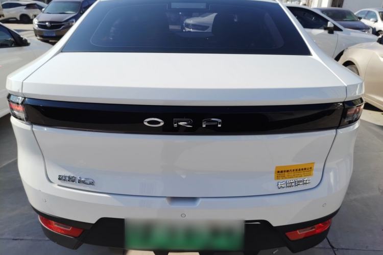 Used ORA iQ 2018 High-Range Version Smart Connectivity Model