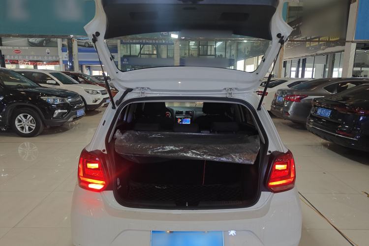 Used Volkswagen Polo 2018 1.5L Automatic Advanced Driving Model
