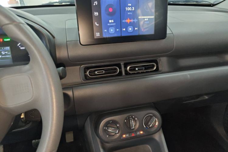 Used Wuling Hongguang New Energy 2024 All-Electric Model 300KM Standard Version