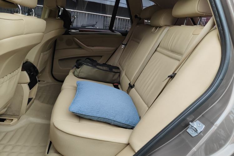 Used BMW X5 2013 xDrive35i Leading Model Left Rear Seat