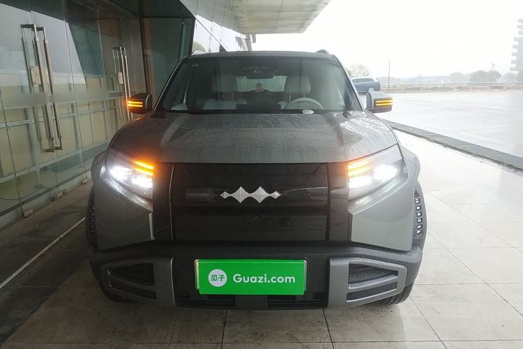 Used Formula Leopard Titanium 3 2025 501 km Range Rear-Wheel Drive Intelligent Driving Max Edition