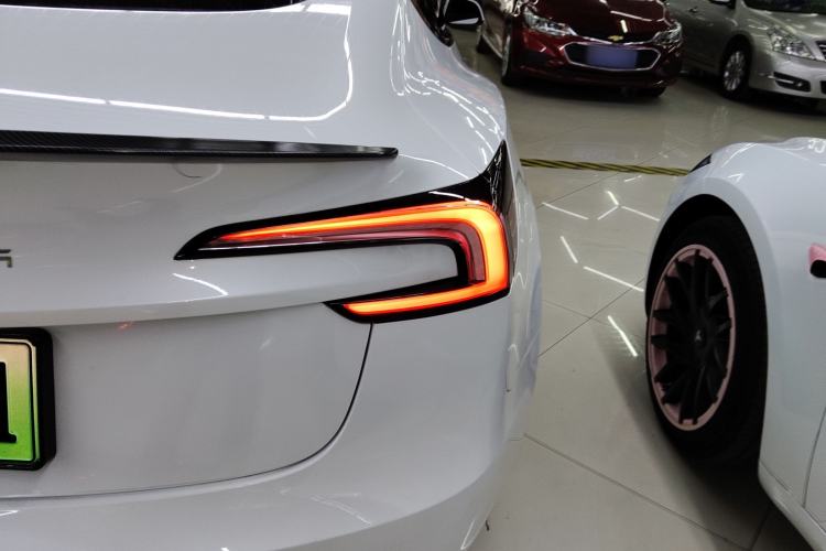 Used Tesla Model 3 2023 Rear-Wheel-Drive Version
