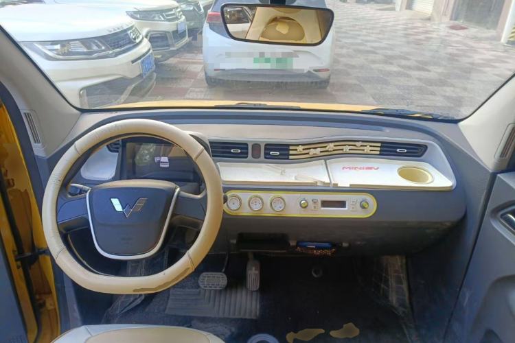 Used Wuling Hongguang MINIEV 2021 Macaron Fashion Model Lithium Iron Phosphate