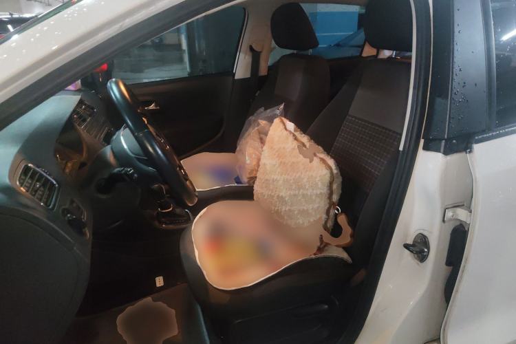 Used Volkswagen Polo 2016 1.6L Automatic Comfort Model Left Front Seat