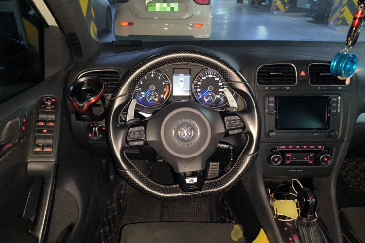 Used Volkswagen Golf 2011 2.0 TSI R