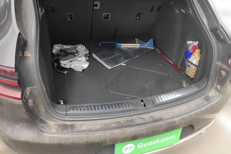 Used Porsche Macan 2017 Macan 2.0T Trunk