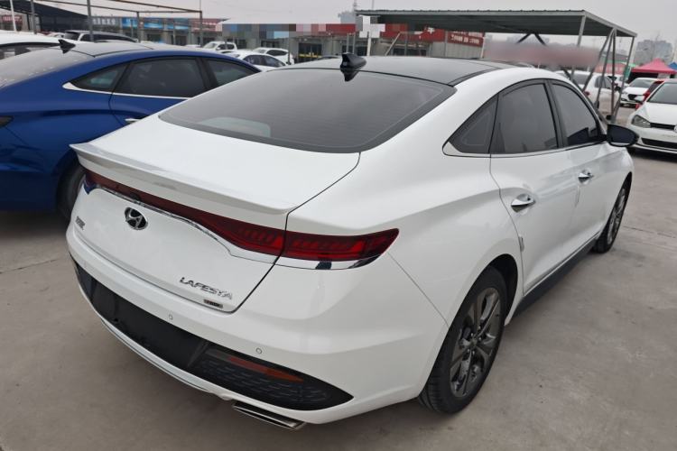 Used Hyundai Lafesta 2019 280TGDi Smart Speed Version China VI Standard Rear Right 45 Deg
