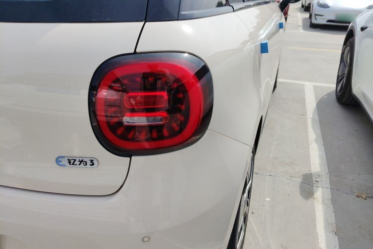 Used JAC Yiwei 3 2024 Zhi'ai Edition 330km Air Right Rear Taillight