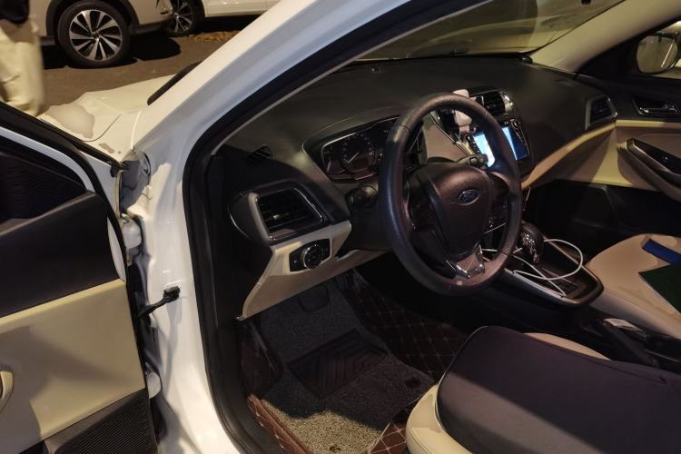 Used Ford Escort 2015 1.5L Automatic Comfort Edition